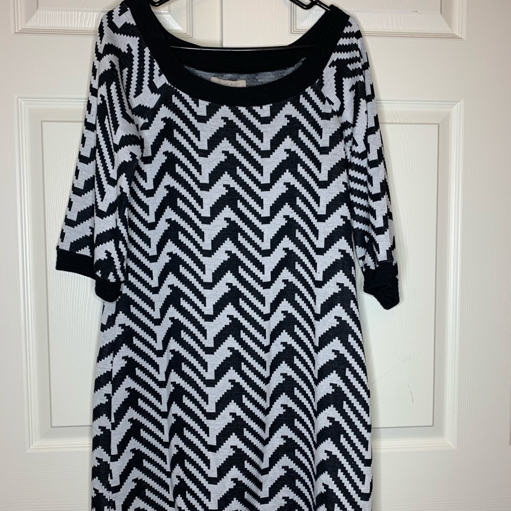 Black/white Geo Print tunic dress